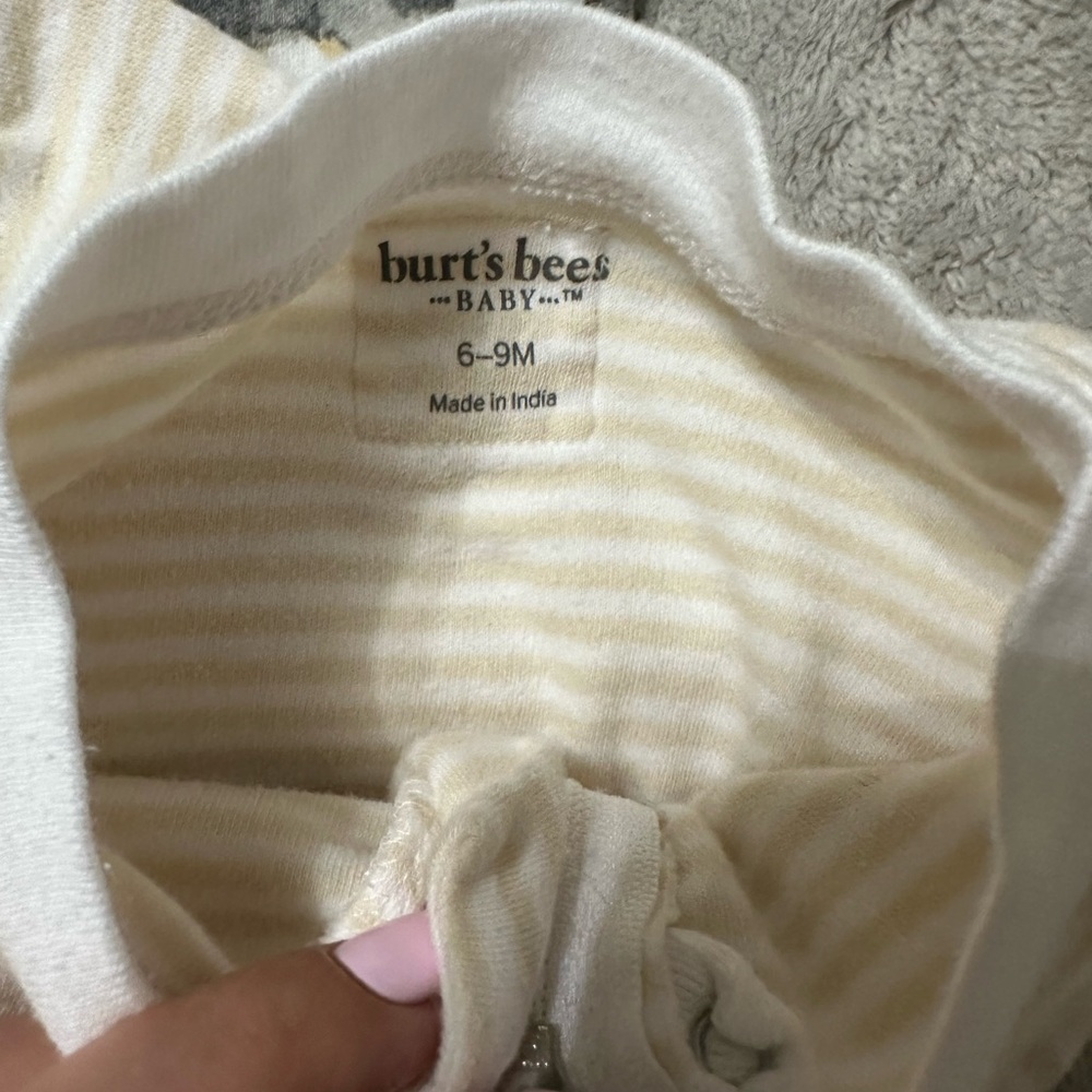 Burt's Bees Cream and White Footies One Pieces - Picture 9 of 9